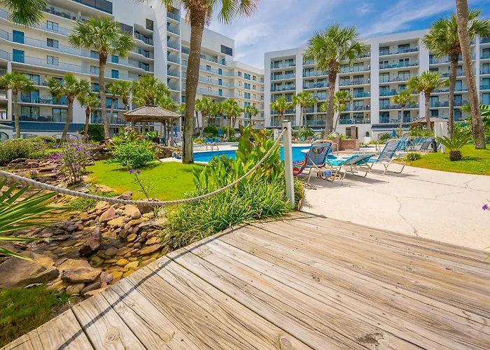 Surf & Racquet 612a Apartment