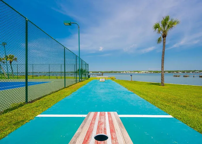 Surf & Racquet 612a Apartment *